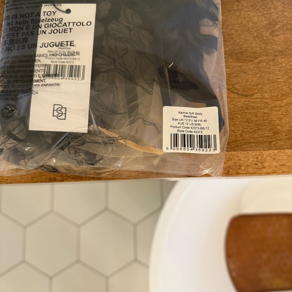 NWT Bluebella Bodysuit - Picture 4 of 4